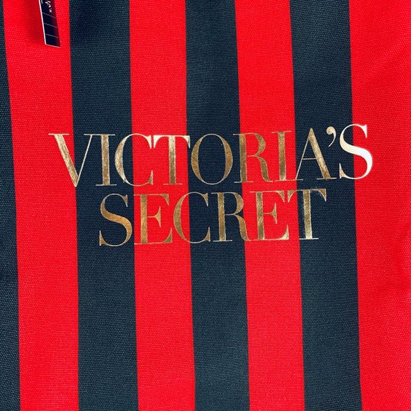 NEW VICTORIA SECRET Zippered Tote Bag - Picture 2 of 8